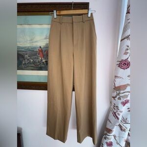 Uniqlo Women's Tan Trousers